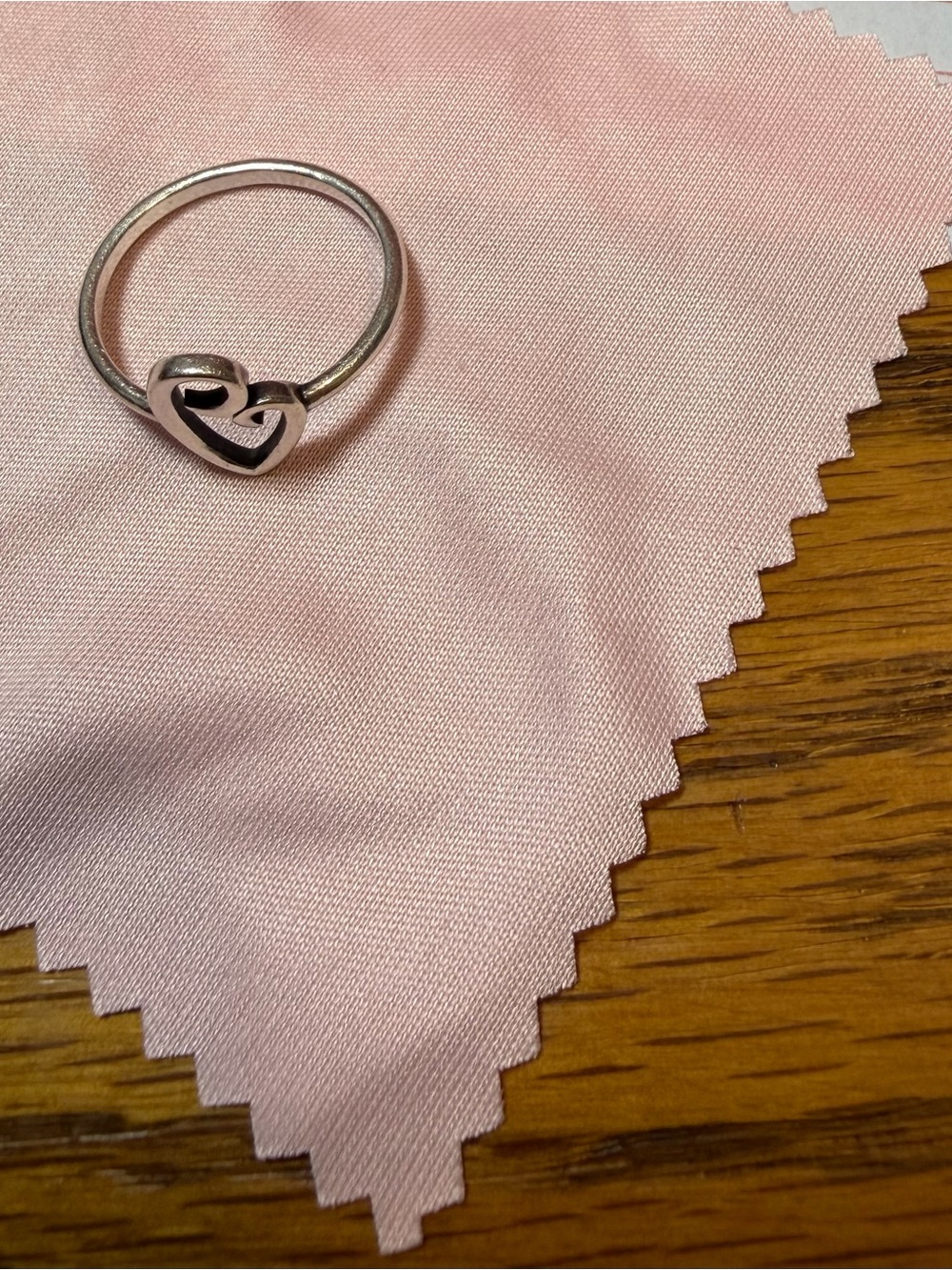 James Avery Mothers Love ring